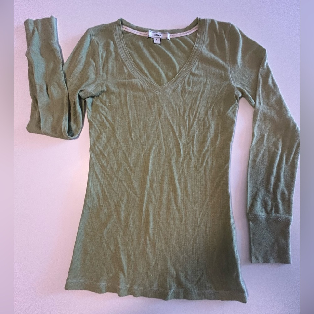 FREE with purchase of any other non-discounted item: XXI Olive V-Neck Top, Sz L